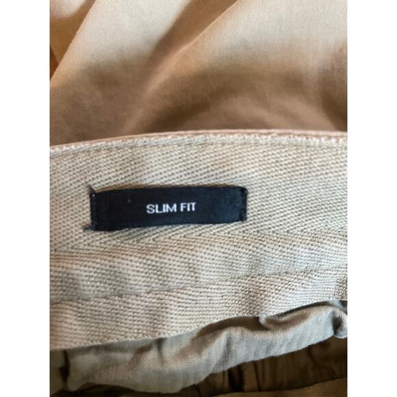 HUGO BOSS Schino Shorts Mens Casual Khaki Chino Size 34 Slim Fit - Picture 4 of 8